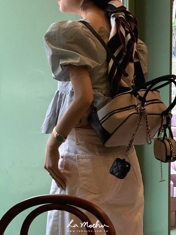 U領公主澎袖短版上衣